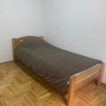 Xl Zvezdara شقة بلغراد